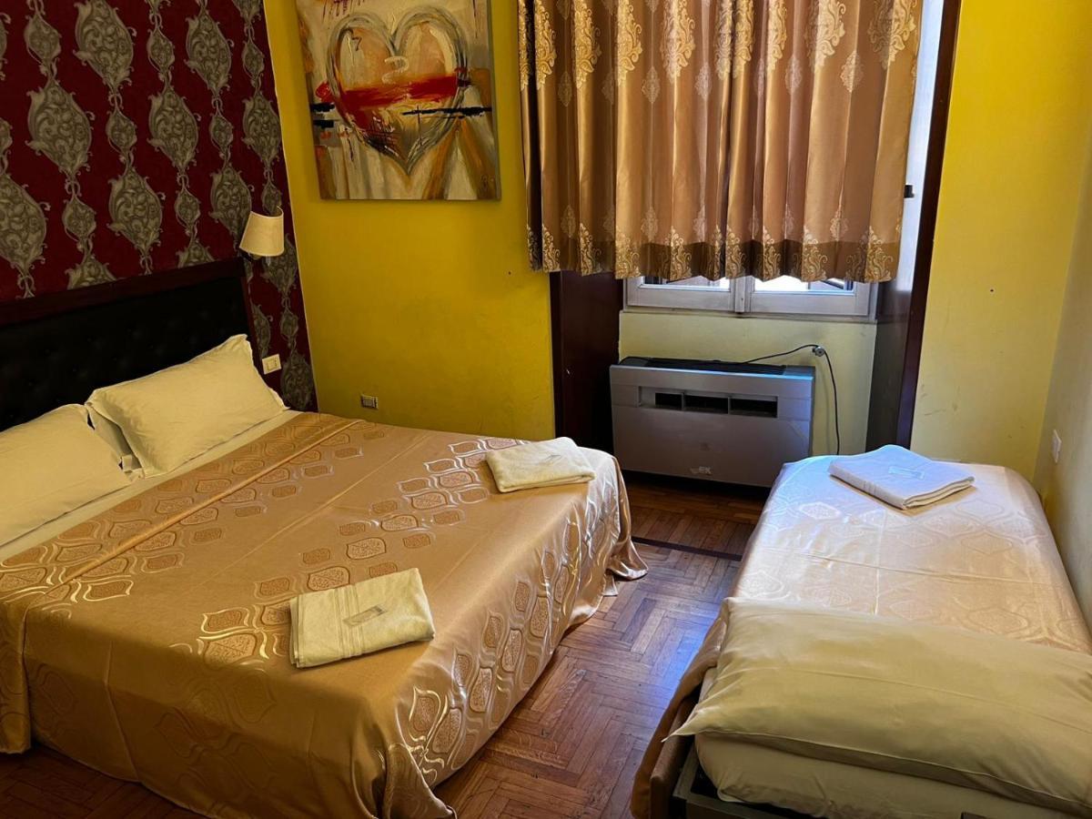Rome Star Guesthouse Termini Exteriör bild